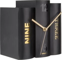 Karlsson - Tafelklok - Boek - Zwart - Papier - 20x15x20cm -Karlsson 1200x1152