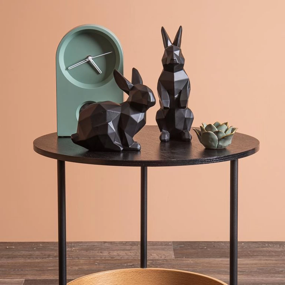 Karlsson Wand-/Tafelklok Taut - Rubberized Groen - 25x15x6cm 8 Karlsson Wand-/Tafelklok Taut - Rubberized Groen - 25x15x6cm - Afbeelding 6