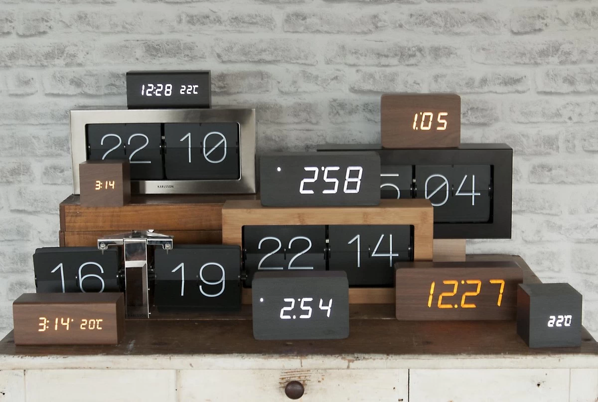 Karlsson - Flip Clock No Case - Tafelklok - Metaal - 8,5x14x36cm - Zwart 9 Karlsson - Flip Clock No Case - Tafelklok - Metaal - 8,5x14x36cm - Zwart - Afbeelding 7