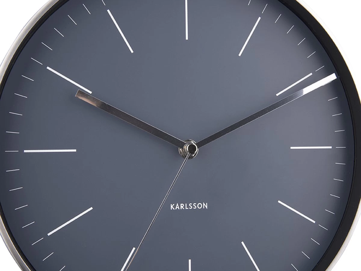 Karlsson Wandklok Minimal - Nachtblauw, Nikkel Behuizing - Ø27,5cm 4 Karlsson Wandklok Minimal - Nachtblauw, Nikkel Behuizing - Ø27,5cm - Afbeelding 2