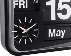 Karlsson Wandklok Big Flip - Zwarte Behuizing, Zwarte Wijzerplaat - 43x43x16cm 8 Karlsson Wandklok Big Flip - Zwarte Behuizing, Zwarte Wijzerplaat - 43x43x16cm -Karlsson 1200x951