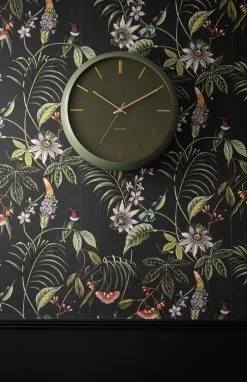 Karlsson Wandklok Globe - Mosgroen - Ø40cm -Karlsson 775x1200