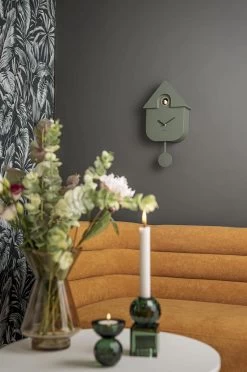 Karlsson Wandklok Modern Cuckoo - Thermoplast - Jungle Groen 10 Karlsson Wandklok Modern Cuckoo - Thermoplast - Jungle Groen -Karlsson 796x1200 1