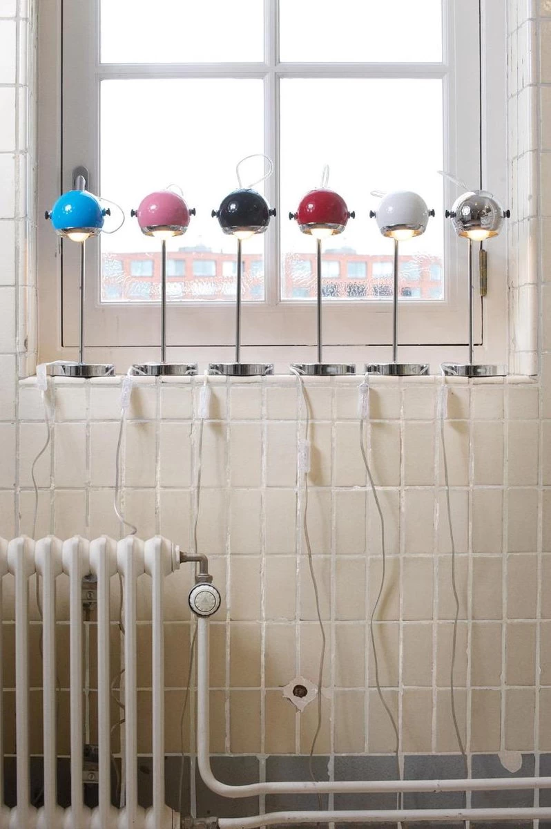 Karlsson Leitmotiv Tafellamp Retro Mini - Chrome 4 Karlsson Leitmotiv Tafellamp Retro Mini - Chrome - Afbeelding 2