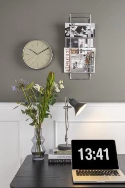 Karlsson Wandklok Minimal - Olijfgroen, Nikkel Behuizing - Ø27,5cm -Karlsson 799x1200 7