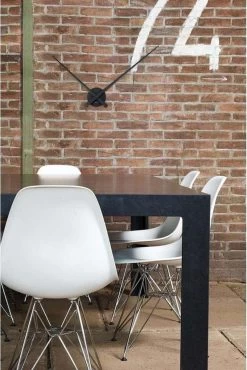 Karlsson Wandklok Little Big Time - Aluminium - Ø77cm - Zwart -Karlsson 801x1200 3