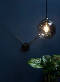 Karlsson Wandklok Little Big Time - Aluminium - Ø77cm - Zwart -Karlsson 879x1200